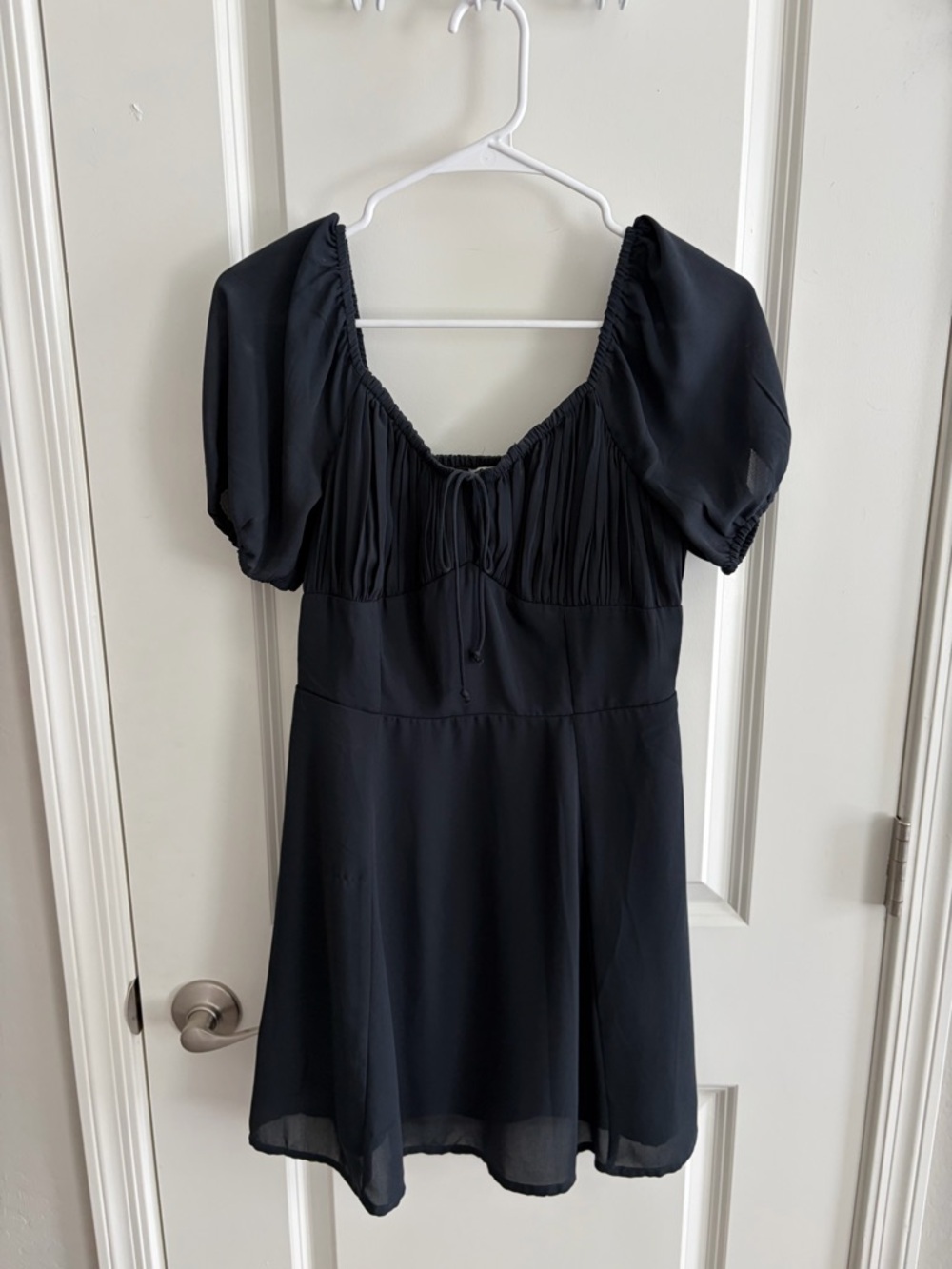 American Eagle Outfitters Black Puff-Sleeve Mini Dress